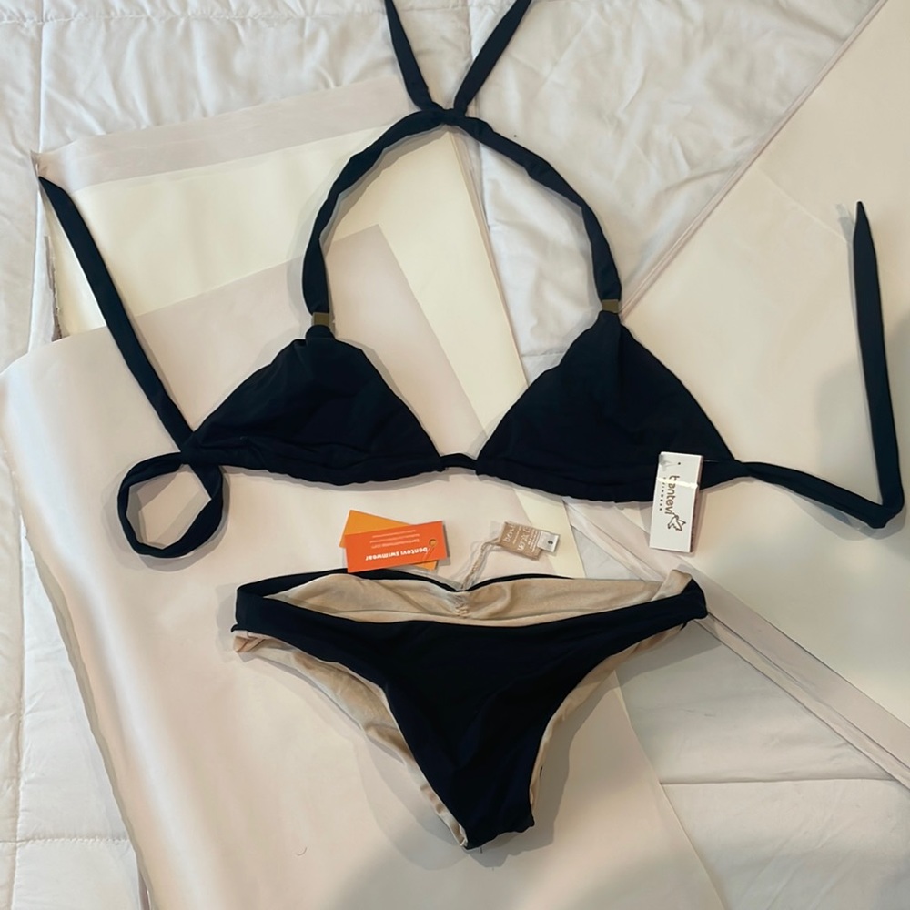 Black bentevi bikini